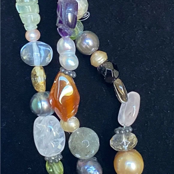 Set of Necklace & Bracelet with Natural Multicolor Stones, Beads & Faux Pearls. - Picture 9 of 12